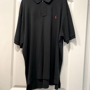 Ralph Lauren classic fit polo shirt. Size xxl. Almost new - barely worn.